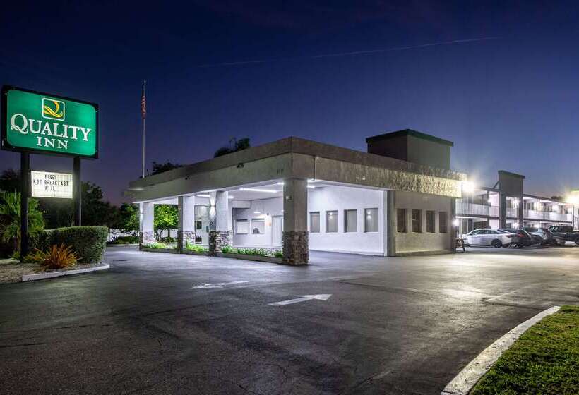 Отель Quality Inn Bradenton Sarasota North