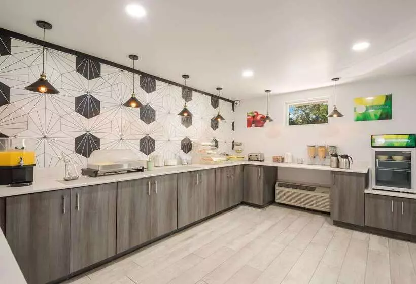 هتل Quality Inn Bradenton Sarasota North