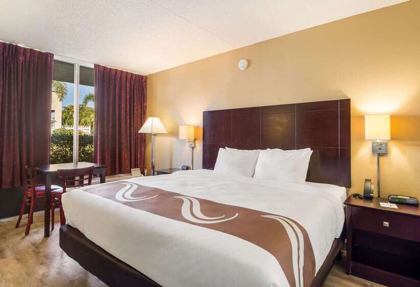 Отель Quality Inn Bradenton Sarasota North