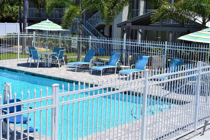 Отель Quality Inn Bradenton Sarasota North