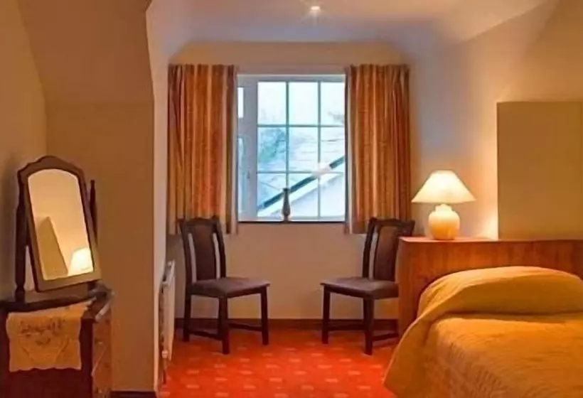 בית מלון כפרי Salmon Leap Farm B&b