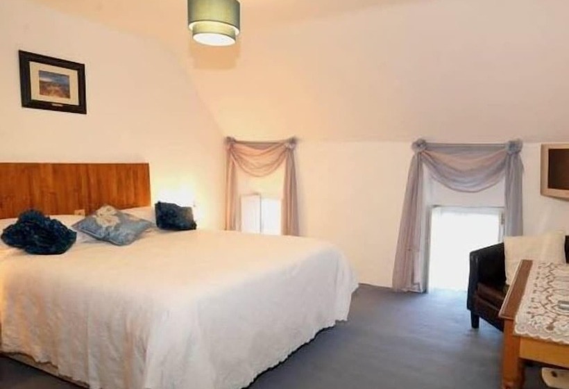 فندق Salmon Leap Farm B&b
