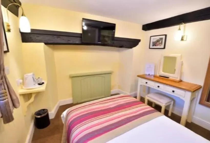 בית מלון כפרי The Crown