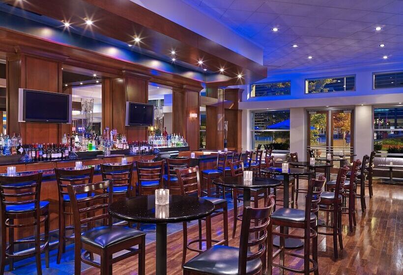 فندق The Westin Memphis Beale Street