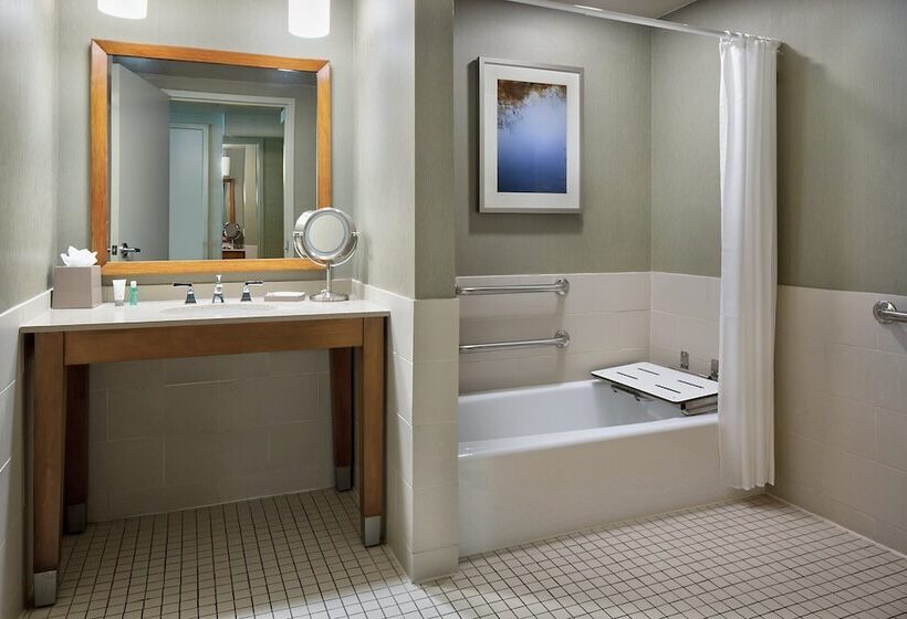 فندق The Westin Memphis Beale Street