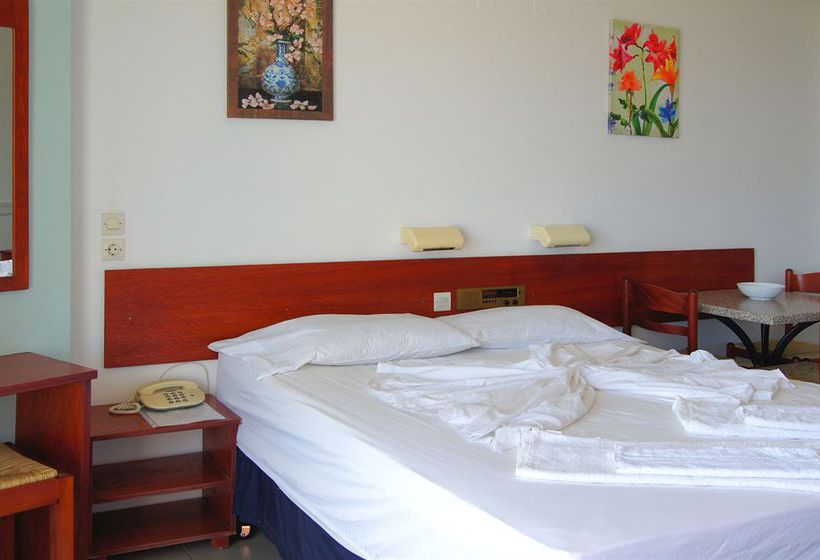 Seafront Beach  Apartments