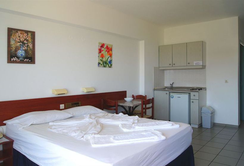 Seafront Beach  Apartments