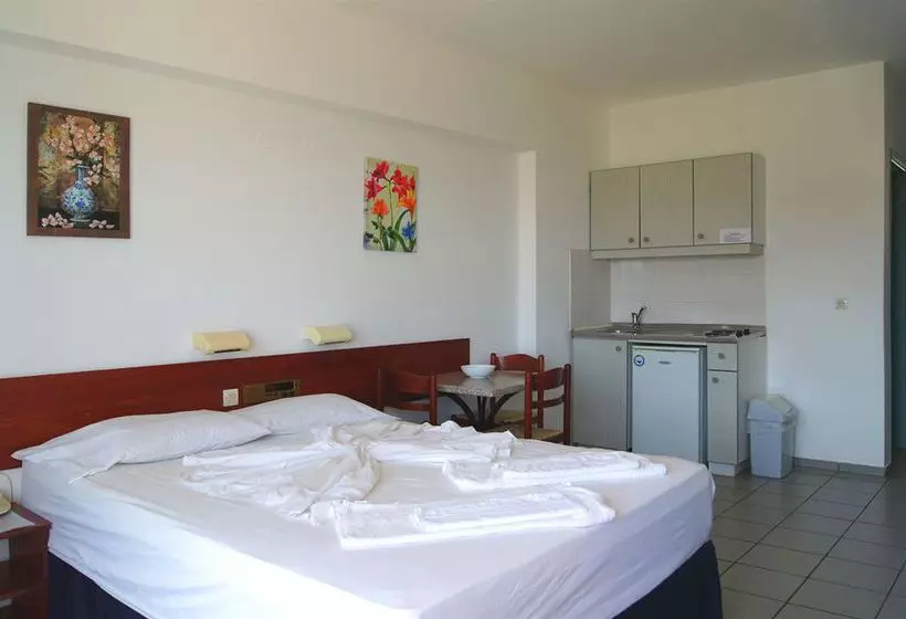 Seafront Beach  Apartments