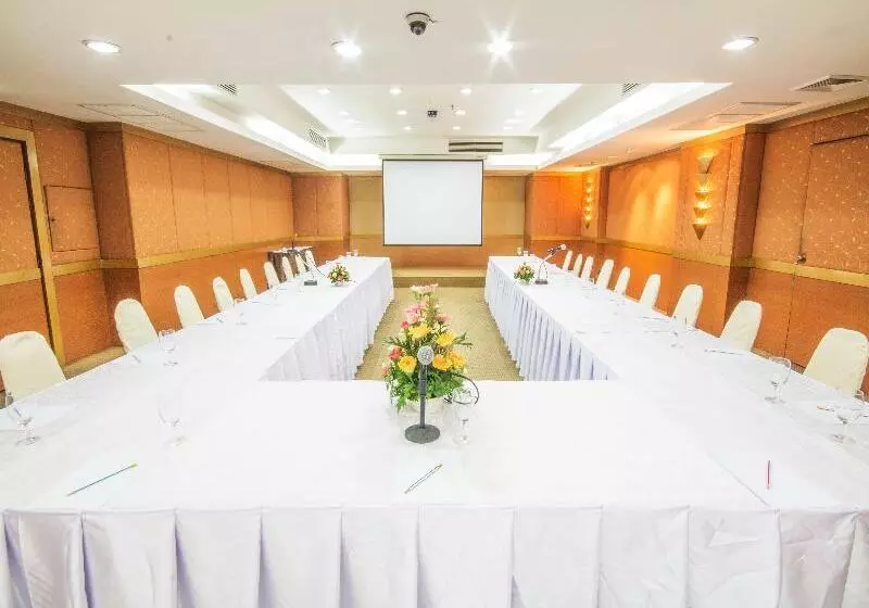 Tai Pan Hotel Sha Plus Certified