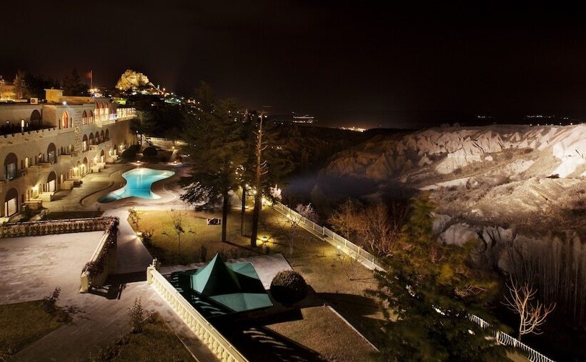 Uchisar Kaya Otel