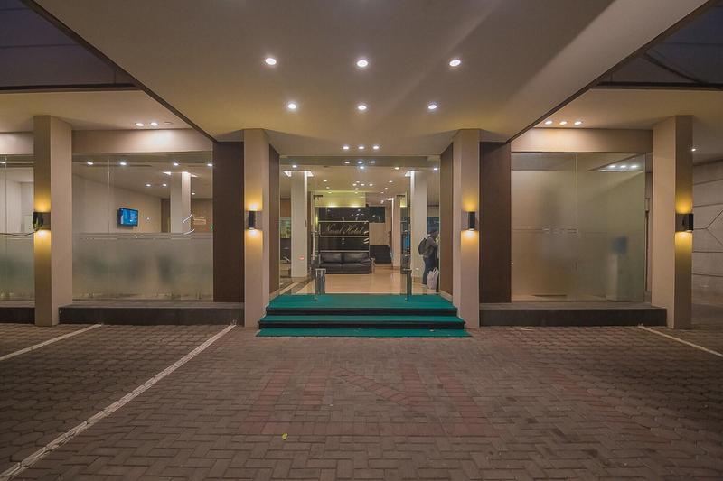 Hotell Reddoorz Premium Near Paris Van Java Mall