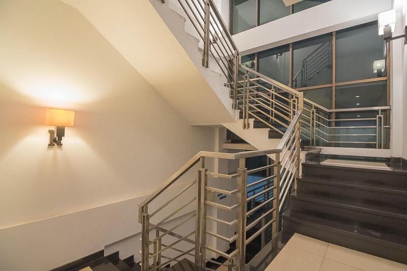 Hotell Reddoorz Premium Near Paris Van Java Mall