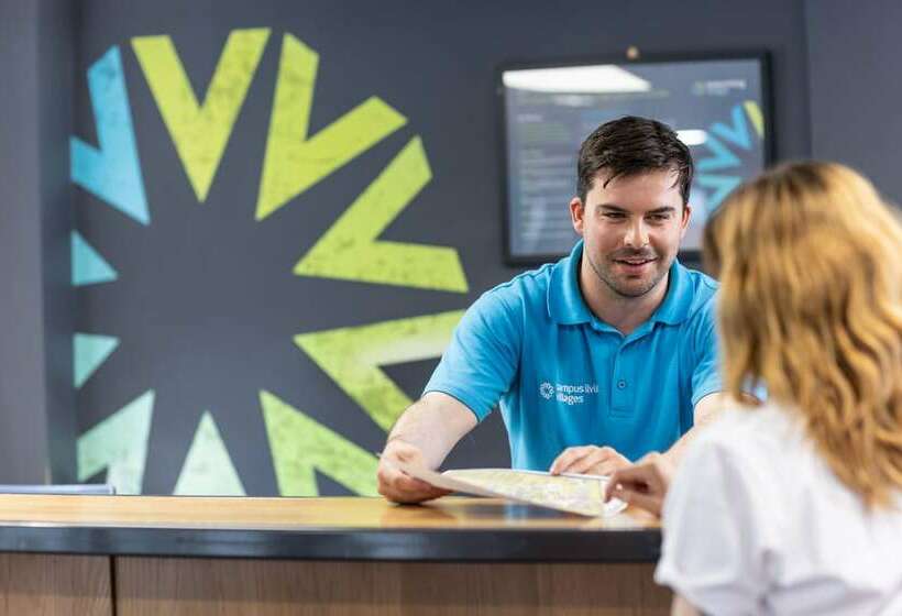 فندق Albert Court