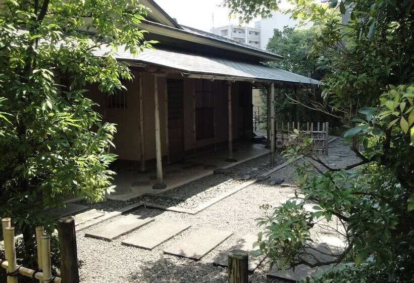 Ark Hotel Kumamotojo Mae Route Inn Hotels