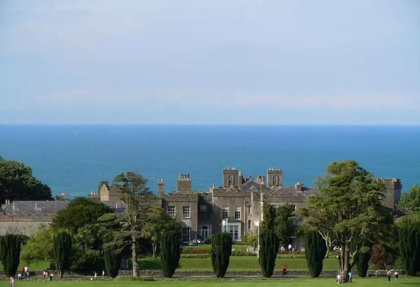 בית מלון כפרי Bracken Court