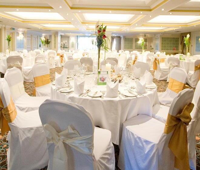 فندق Bracken Court