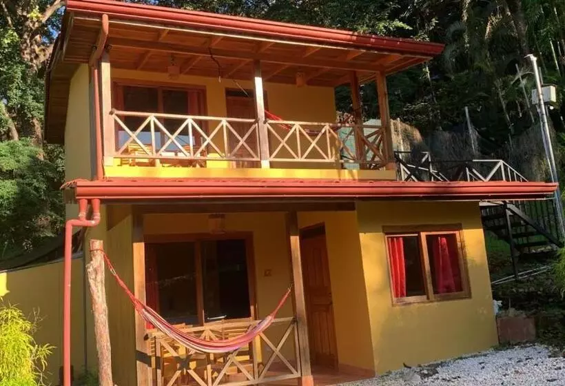 Esencia Hotel And Villas