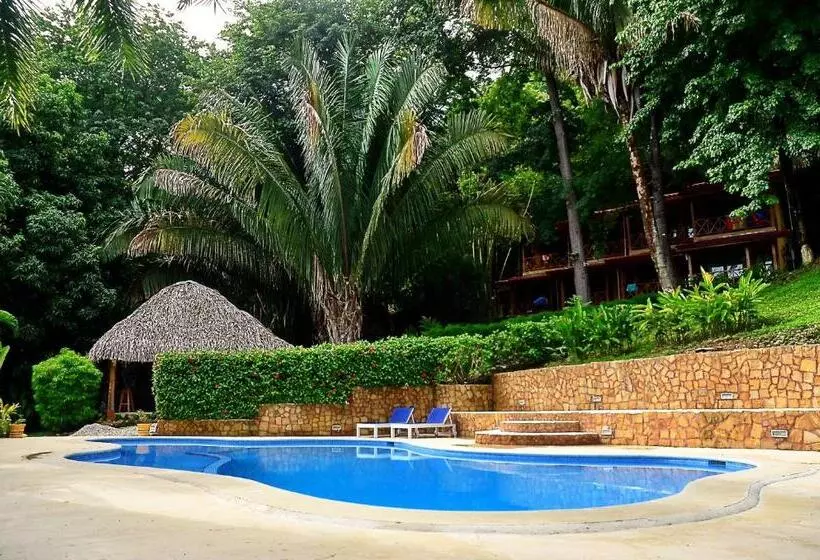 Esencia Hotel And Villas