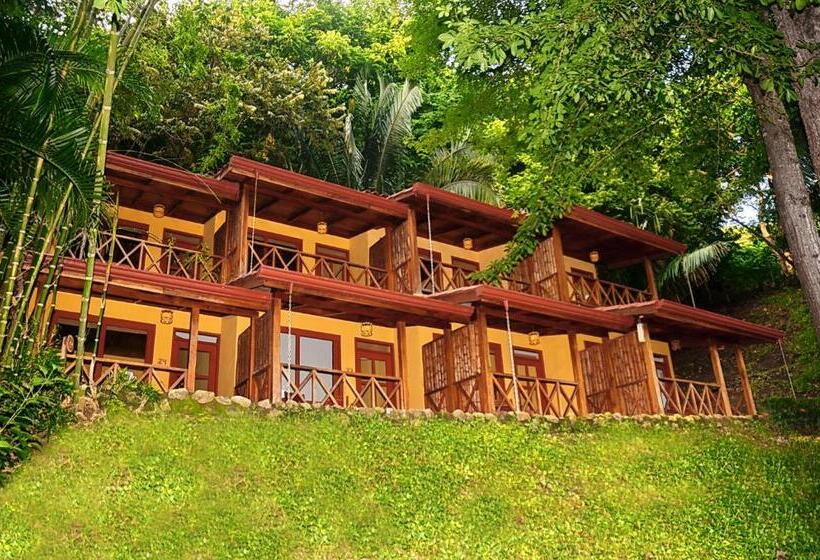 Esencia Hotel And Villas