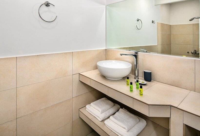 בית מלון כפרי Fomithea