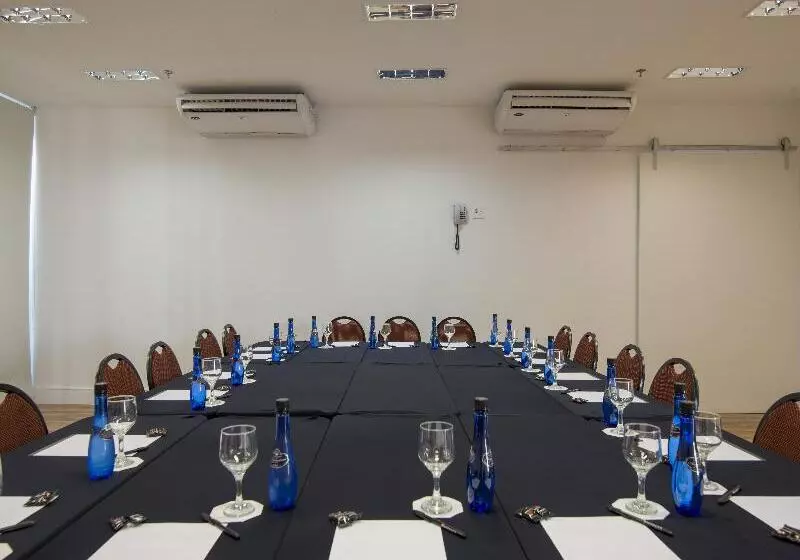 酒店 Intercity Berrini