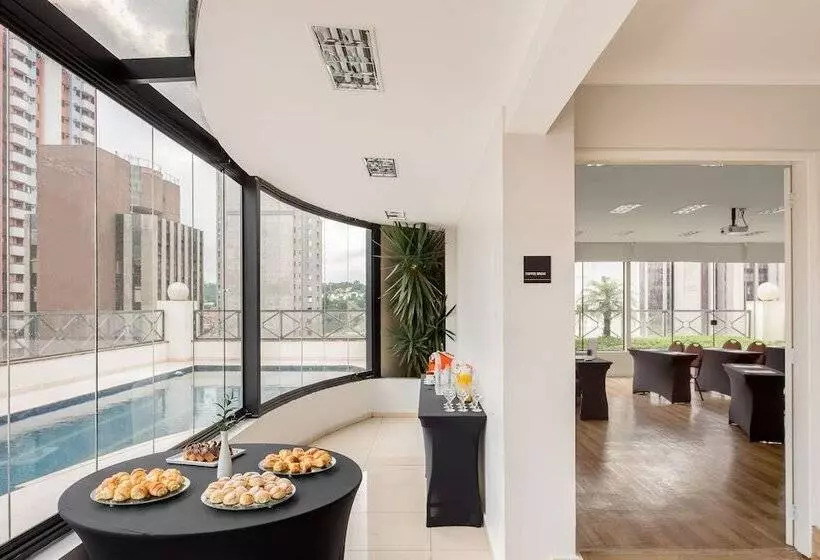 酒店 Intercity Berrini