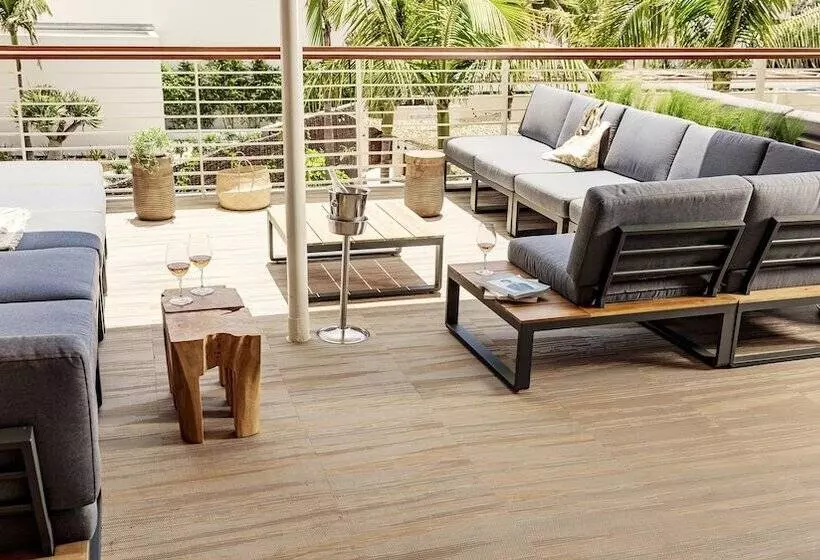 June West La, A Member Of Design Hotels