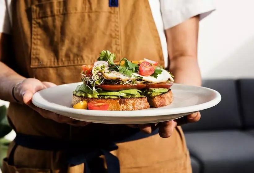 June West La, A Member Of Design Hotels