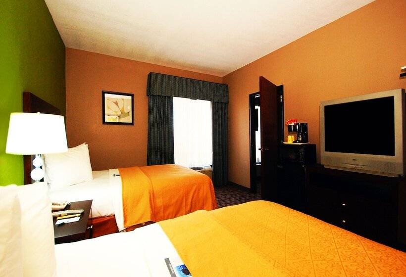 בית מלון כפרי Quality Suites