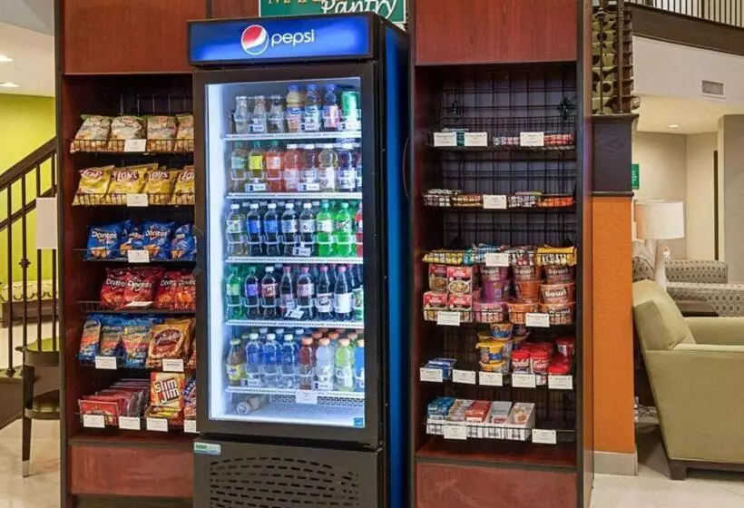 호텔 Quality Suites