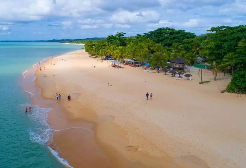 فندق Ramada By Wyndham Porto Seguro Praia