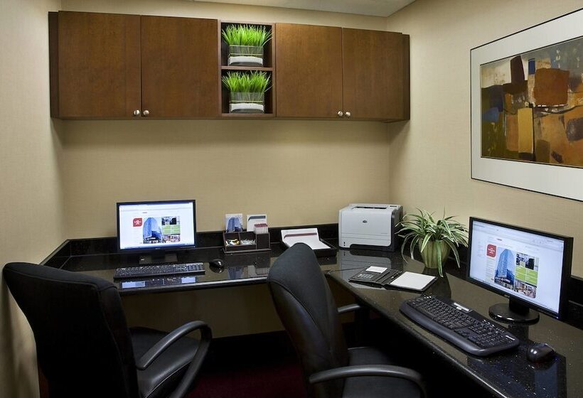 فندق Residence Inn By Marriott Toronto Downtown/entertainment District