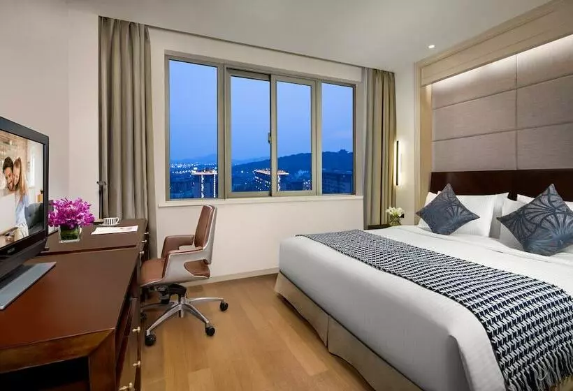 Отель Somerset Emerald City Suzhou