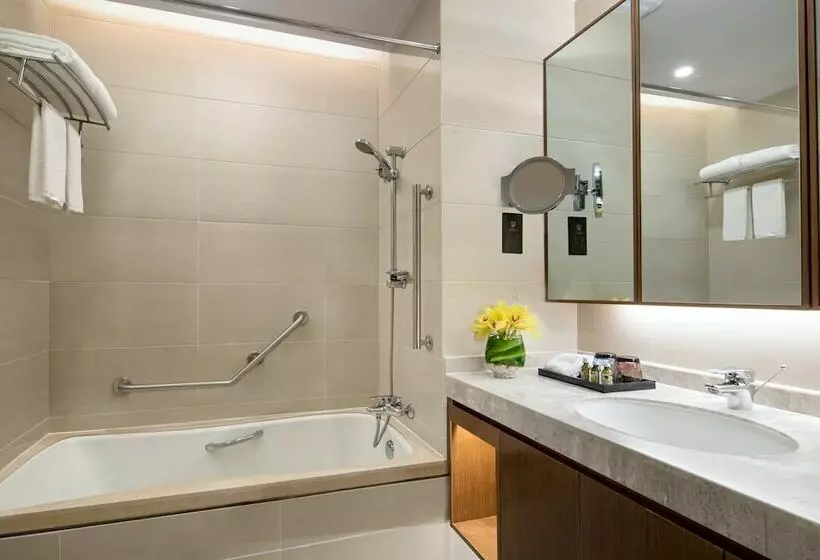 Отель Somerset Emerald City Suzhou