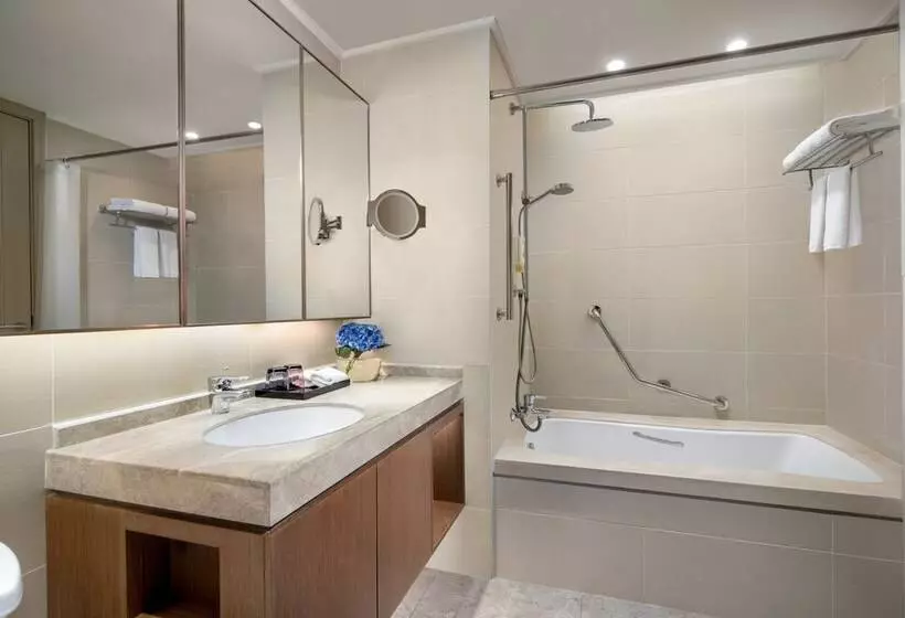 Отель Somerset Emerald City Suzhou