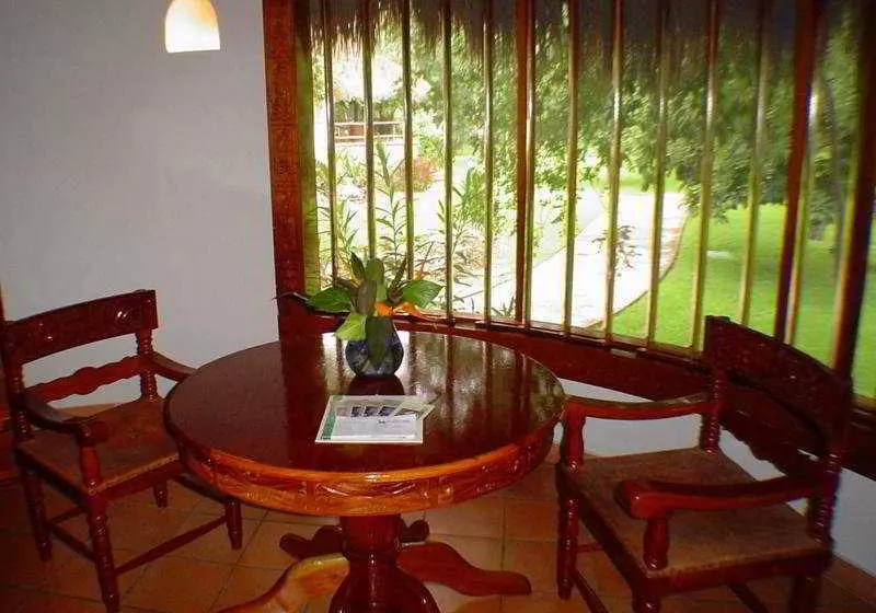 Otel The Lodge At Chichen Itza