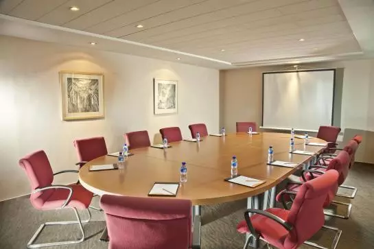 호텔 Yalong International