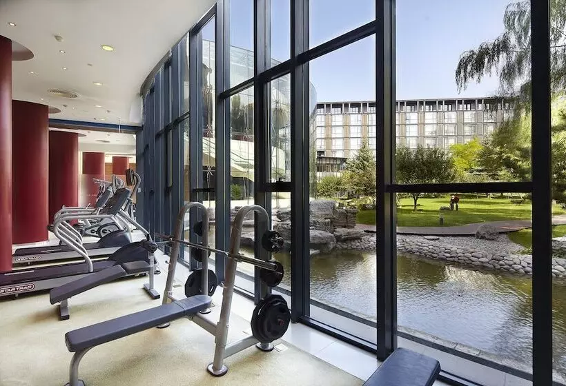 The Lake View Hotel Beijing