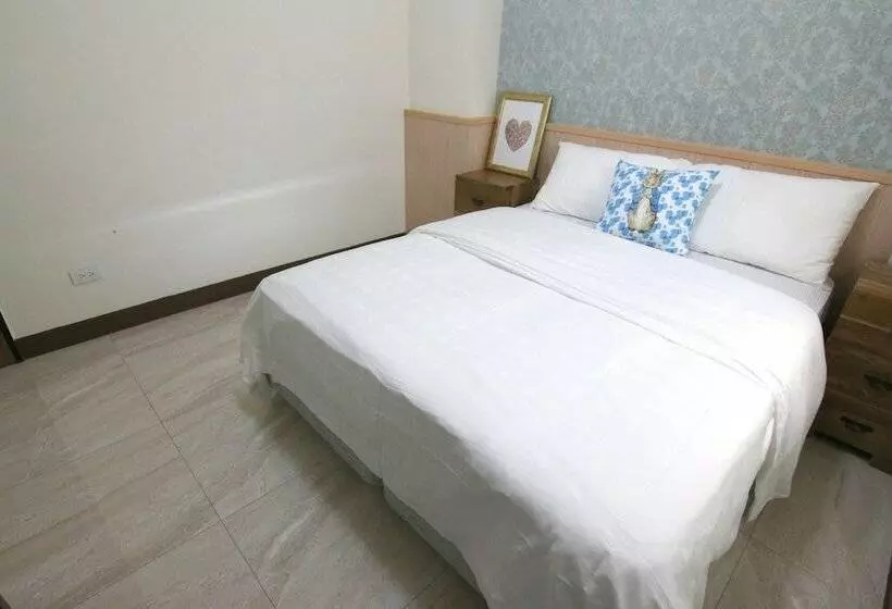 پانسیون R&h B&b