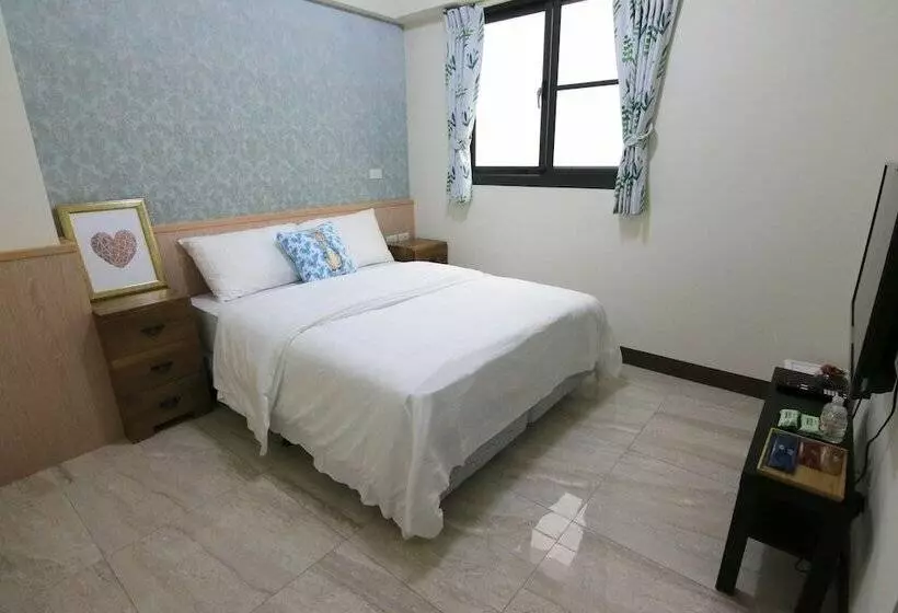 پانسیون R&h B&b