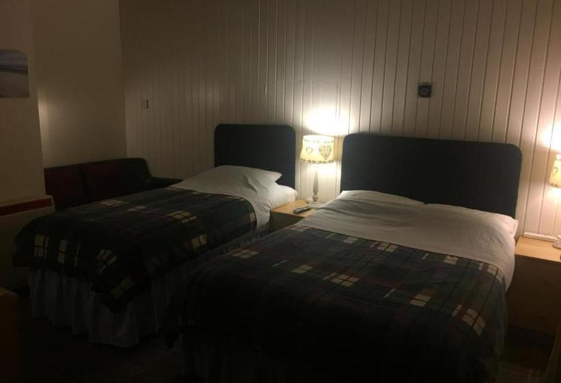 민박 Hillview Cottage