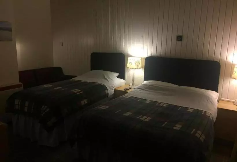 ベッドアンドブレックファースト Hillview Cottage