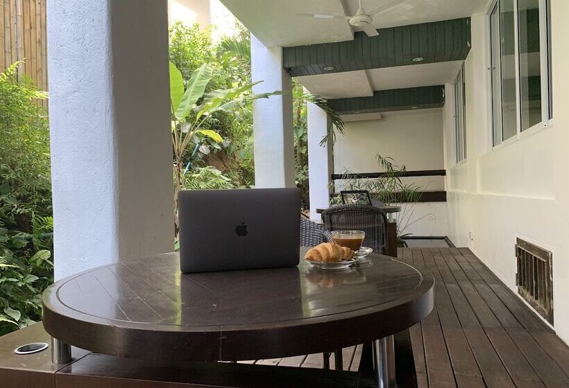 Ao Nang Colors Hotel   Aonang Beach