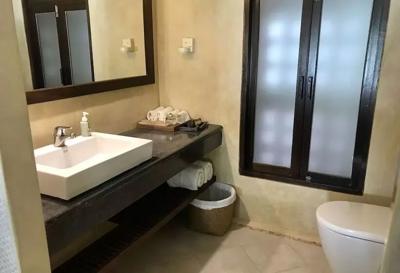 Ao Nang Colors Hotel Aonang Beach