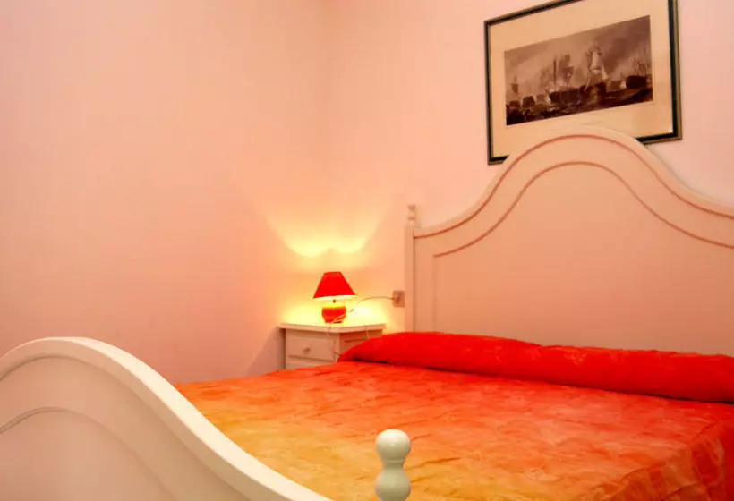 Otel Appartamenti Iris