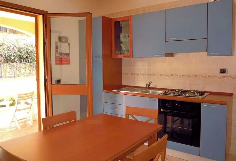 Otel Appartamenti Iris