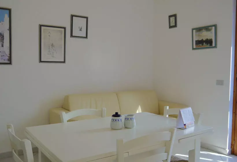 Otel Appartamenti Iris