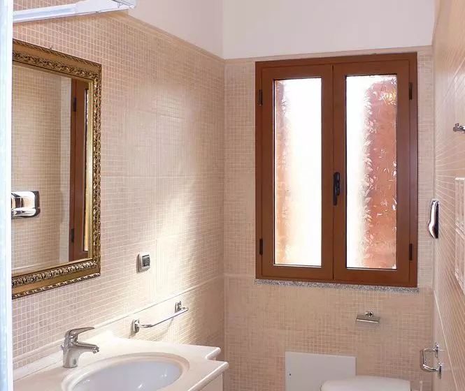 Otel Appartamenti Iris