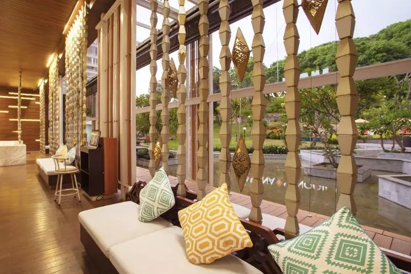 ホテル Aruna Senggigi