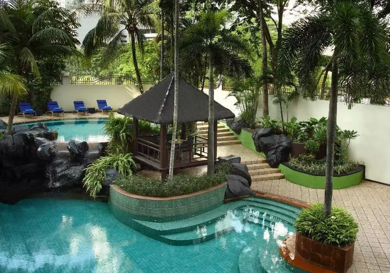 בית מלון כפרי Ascott Jakarta